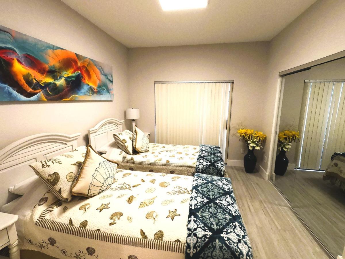 Naples Dream At Wtc With Heated Pool Spa Sauna 7 Bicycles And 3 Mls To Beach Dış mekan fotoğraf
